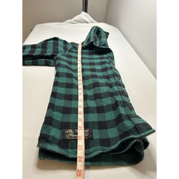 The Vermont Flannel Co Women’s Small Green Plaid Button Up Flannel Shirt - Picture 7 of 7